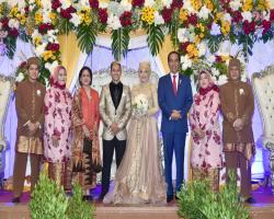 Presiden Hadiri Pernikahan Pemenang As