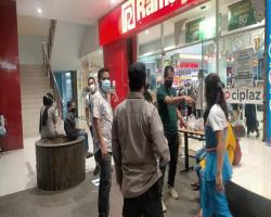 CEGAH KERUMUNAN DI PUSAT PERBELANJ