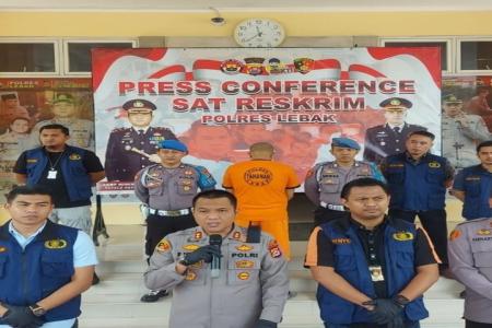 Mantan Kades Tambak Baya diamankan Sat Reskrim Polres Lebak Diduga Kor