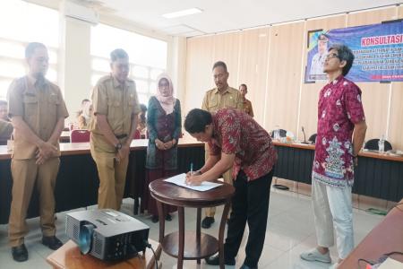 Dinas Lingkungan Hidup Melaksanakan Ka