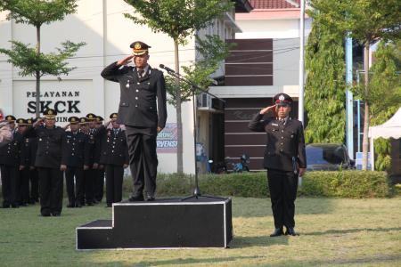 POLRES DEMAK GELAR UPACARA HARI SUMPAH