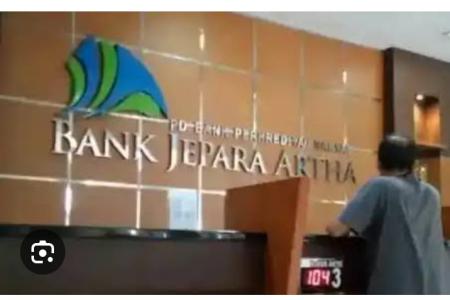 SI KAYA MAKIN KAYA SI MISKIN MAKIN