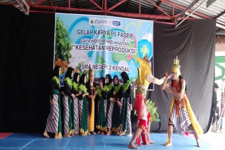Festival Ketropak Anoman Obong di SMAN