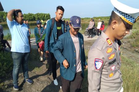 Abrasi dan Banjir Rob Meluas Polres De