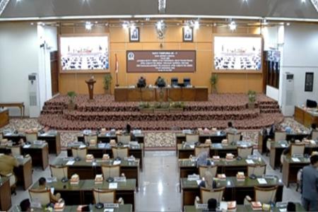 DPRD DEMAK RAPAT PARIPURNA KE 17 M