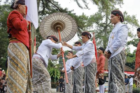 KIRAB PANJI DAN PUSAKA: REFLEKSI 2