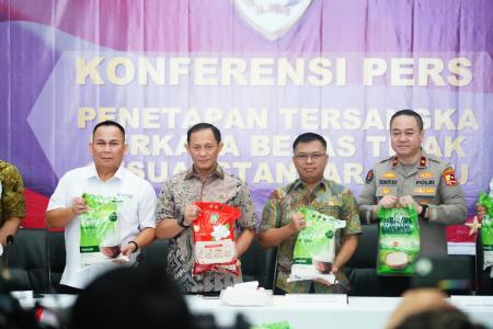 POLRI TETAPKAN TIGA TERSANGKA KASU