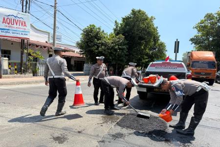 PEDULI KESELAMATAN MASYARAKAT POLA