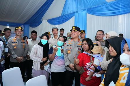 Wakapolri Sapa Warga Gunung Sindur dal