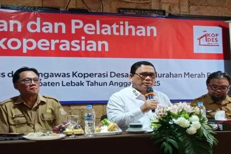 Plt Kepala Dinas Koperasi dan UKM Damp