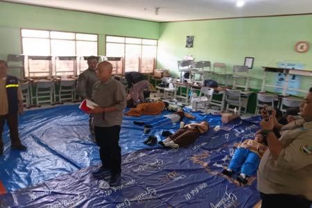 Puluhan Siswa SMPN 1 Cisarua Diduga Ke