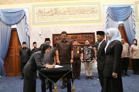 LANTIK PEJABAT ESELON 2, RATU ZAKI