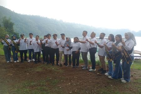 RESTOCKING IKAN DAN REFORESTASI DI